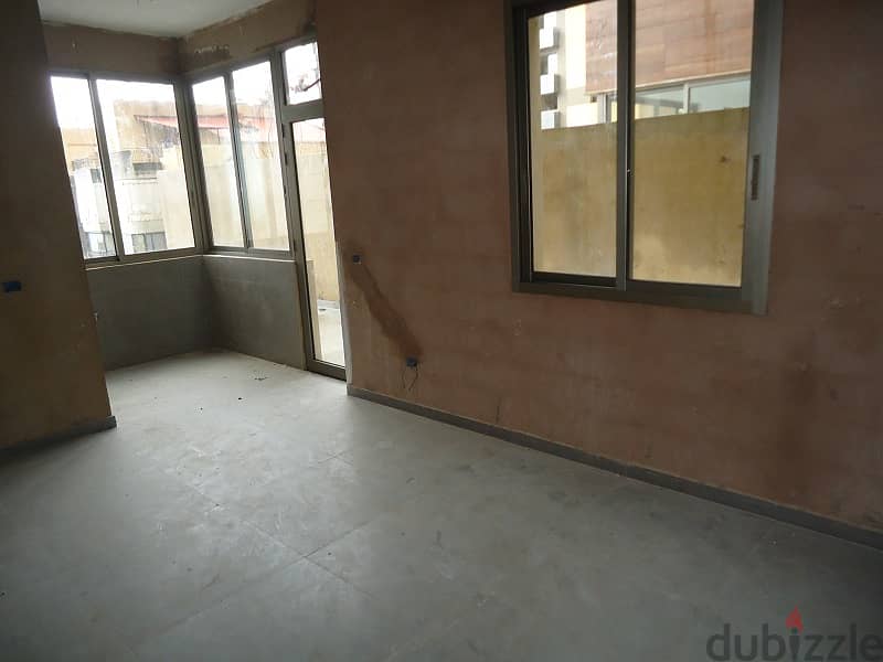 Apartment for sale in Mansourieh شقة للبيع في المنصورية 4