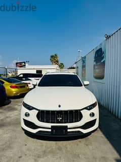 Maserati Levante S 2017 white on black 0