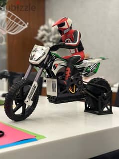 Himoto Racing 1/ 4 Burstout RTR RC Motorcycle