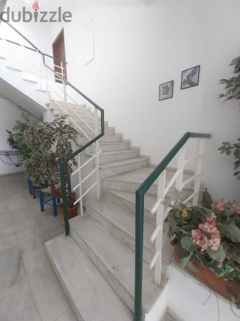 200 Sqm | Fully Furnished Apartment In Rayfoun - Mountain View 5