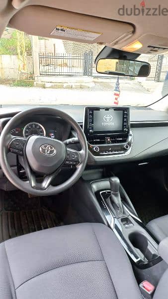 toyota corolla 2020 best price and excellent conditions 4