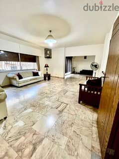 Apartment for sale in Ras Al-Nabaa | شقة للبيع في رأس النبع