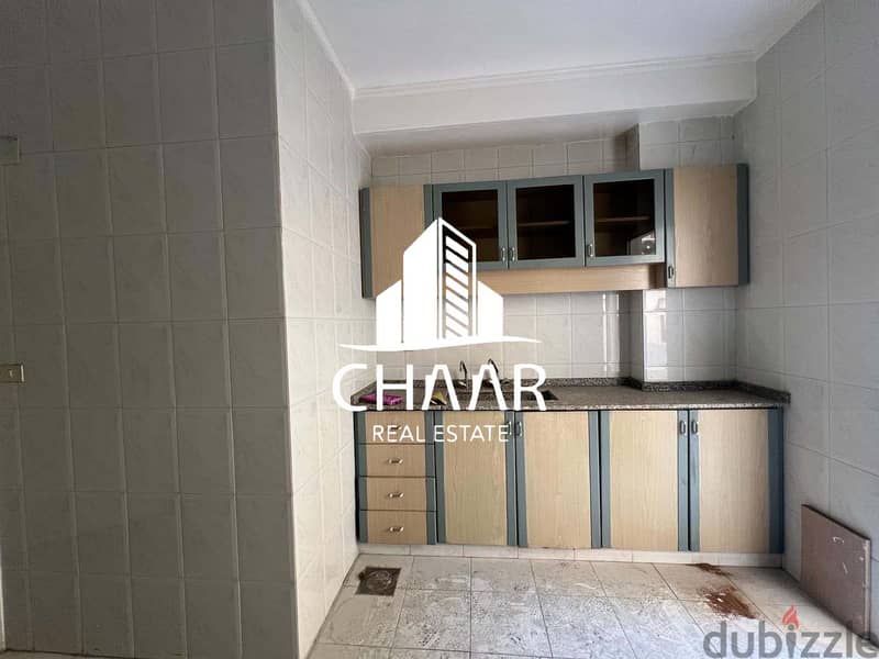 R1684 Apartment for Sale in Ras Al-Nabaa 4
