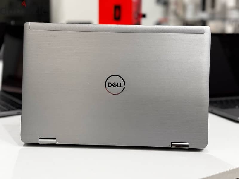 Dell laptop touch x360 core i7 11th gen 3.0ghz 16gb ram 512 ssd 4