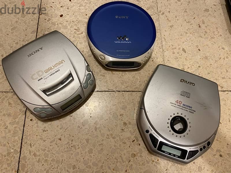 Collection of old walkman 1
