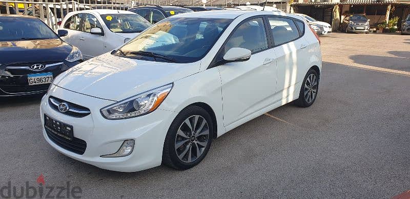 hyundai accent 2015 hatchback from USA  f. o ABS AIRBAG RIMS like new 3