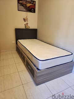 Single Bed without mattress