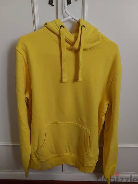 Plain Hoodies Size M 2