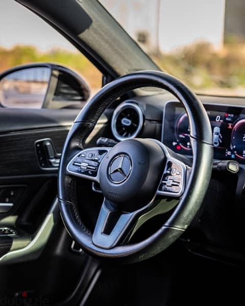 2019 Mercedes Benz A220 6