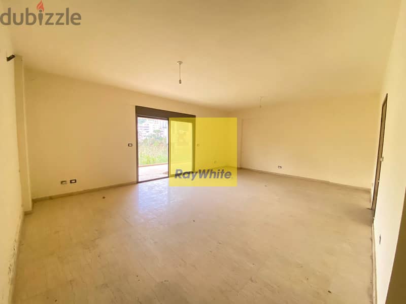 Apartment with terrace for sale in Naqqacheشقة مع تراس للبيع في النقاش 4