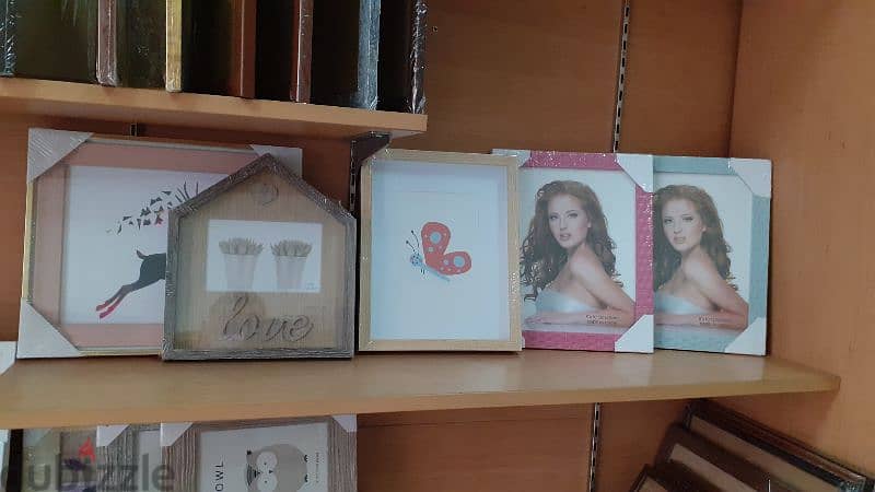 PHOTO FRAMES COLLECTION STARTING 5 $ 1