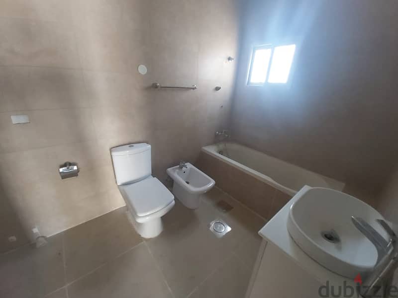 A 344 m2 apartment having an open sea view for sale in Ramlet El Bayda 1