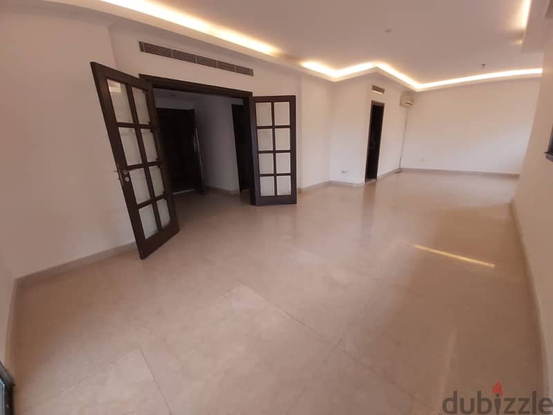 A 250 m2 apartment for rent in Wata el msaytbeh 4