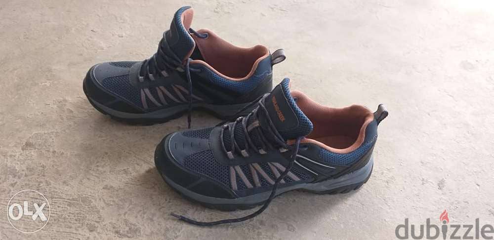 hiking shoes, european made, new, very good condition 2