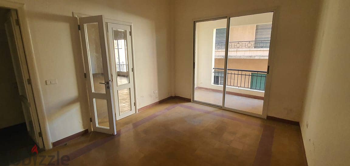 A 200 m2 apartment for rent in Ain el mrayseh 1