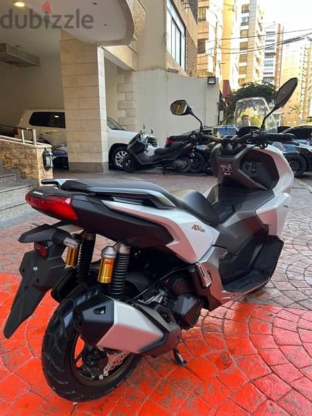 Honda ADV 160 cc okm 2024 9