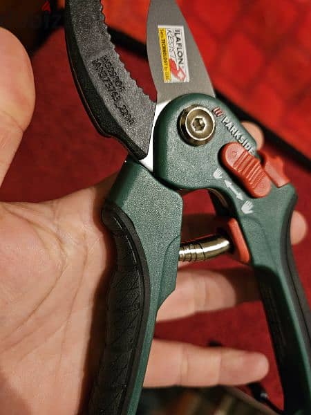 parkside anvil secateurs not used anymore Germany 10$ 3
