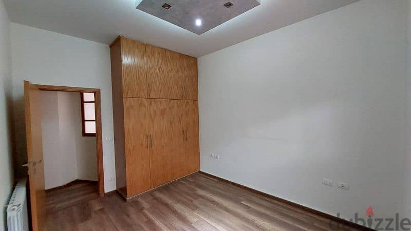 Apartment for sale in baabdat shammis للبيع شقة في بعبدات 1