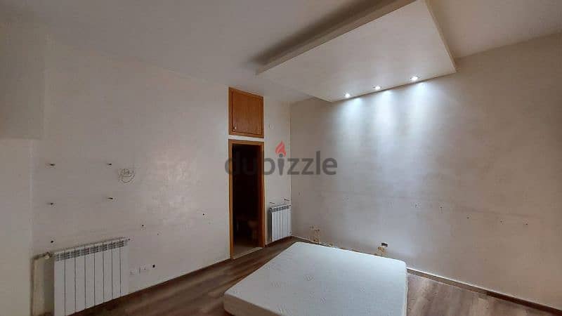Apartment for sale in baabdat shammis للبيع شقة في بعبدات 5