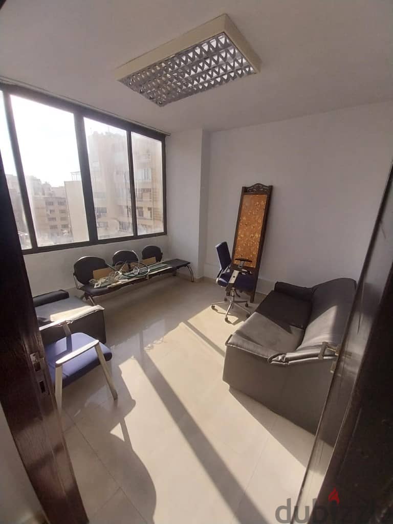 160 Sqm | Office For Rent in Mar Elias 3