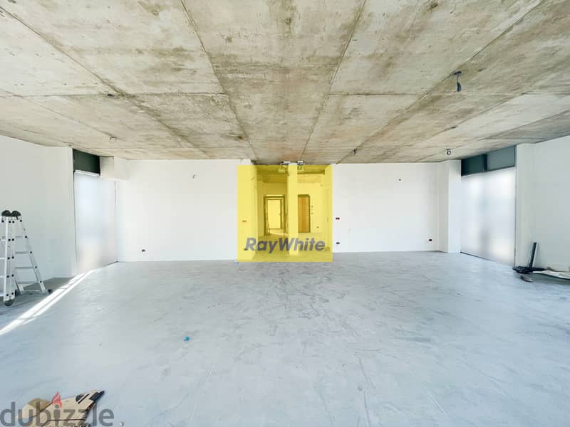 Office for rent in Antelias | Modern buildingمكتب للإيجار في انطلياس | 3