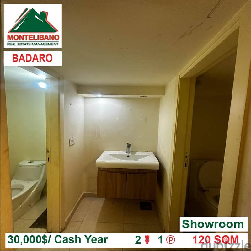 30,000$!! Showroom for rent located in Badaro 1