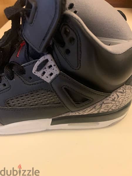 Air Jordan sneakers 2