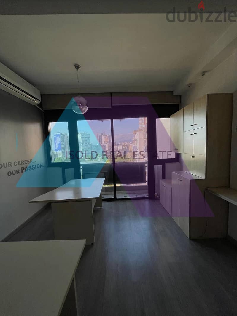 Fully Renovated 100 m2 office for rent in Jdeide/Naher El Mot 4