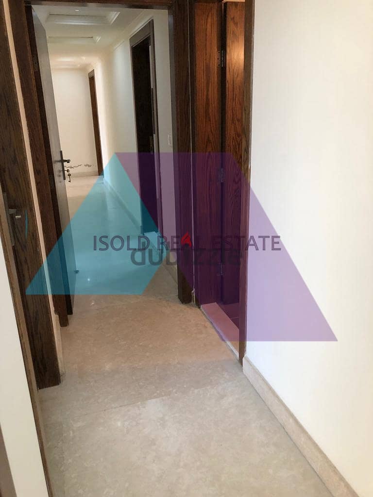 A 220 m2 apartment for  rent in Ras Beirut, Hamra 4