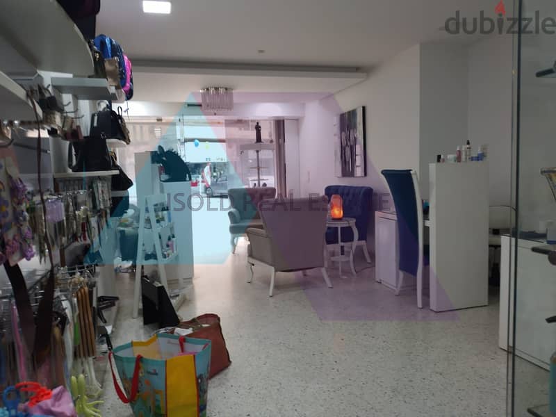 A 355 m2 store for sale in Mansourieh , Main Road 6