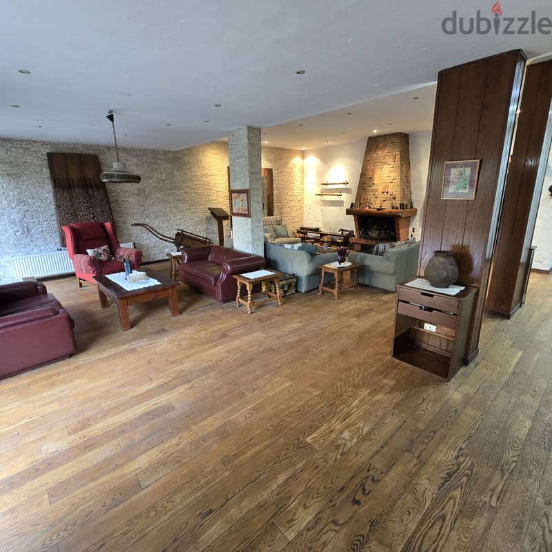 Apartment 490m² for sale | 3 BED | 340m² + 450m² Garden | 2