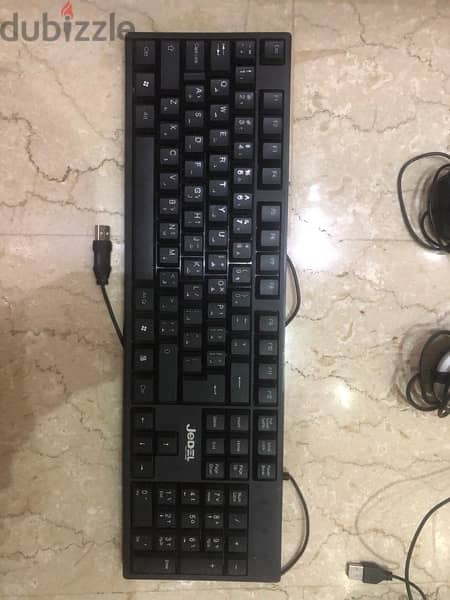 FOR SALE OREXCHANGE  :Keyboards + mouses + screens + mousepads 7