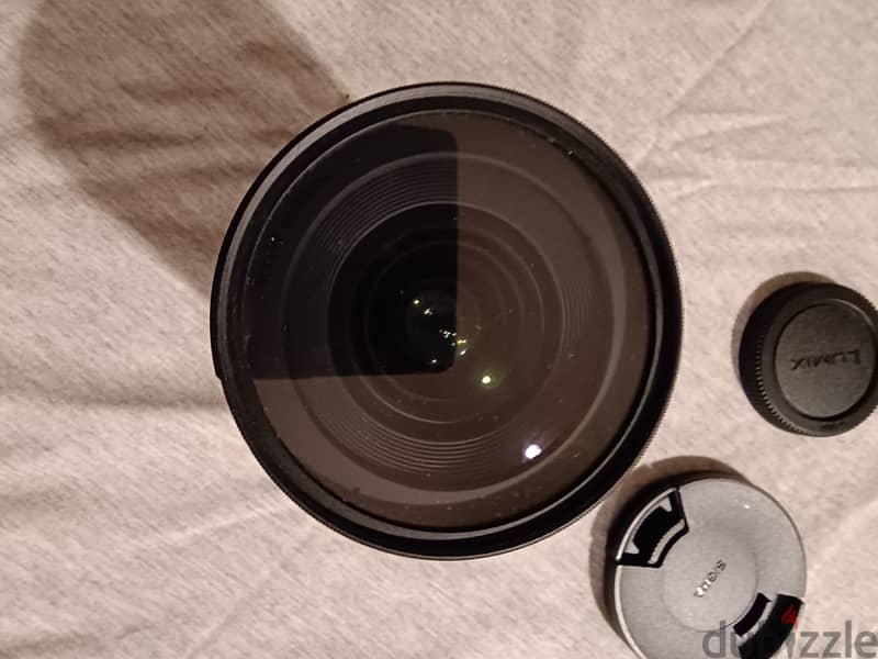 Sigma prime lens 1.4 16mm like new 2