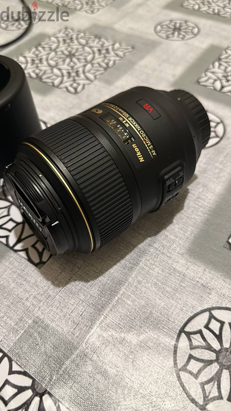 Nikon AF-S VR Micro-NIKKOR 105mm f/2.8G 0