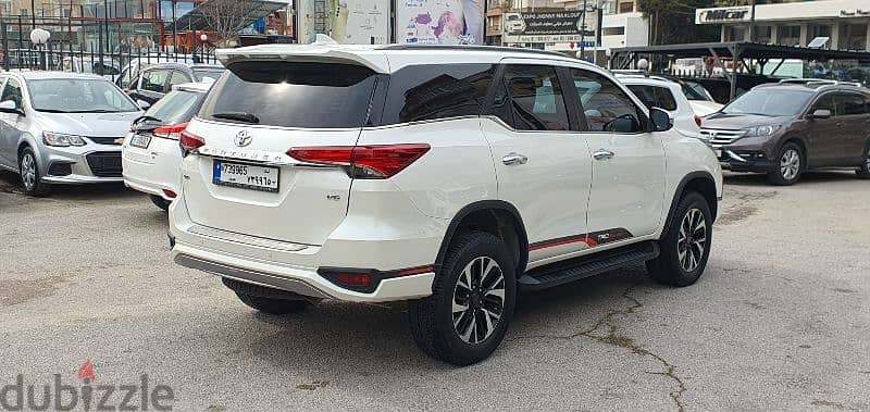 Fortuner TRD 2018 Showroom condition Low mileage 4