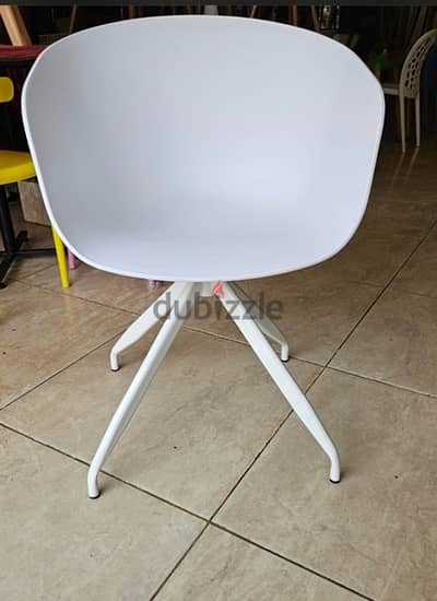 Resin Chair WhatsApp 71379837