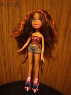 NEVRA DYNAMITE BRATZ MGA Rare As new doll in another wear+Roller Blade