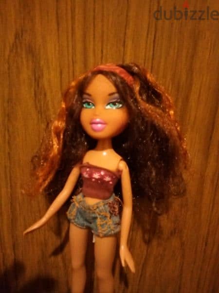 NEVRA DYNAMITE BRATZ MGA Rare As new doll in another wear+Roller Blade 1