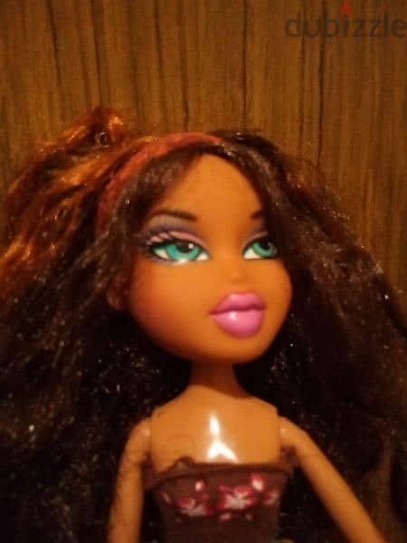 NEVRA DYNAMITE BRATZ MGA Rare As new doll in another wear+Roller Blade 8
