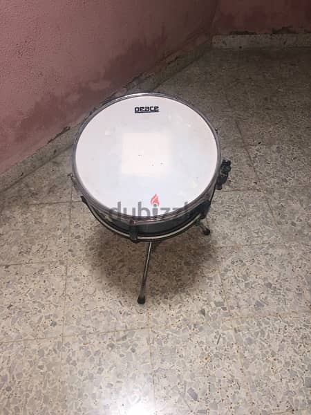Amati drums like new blue color full with chair 2