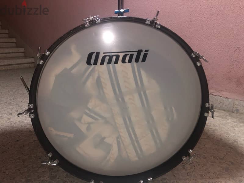 Amati drums like new blue color full with chair 4