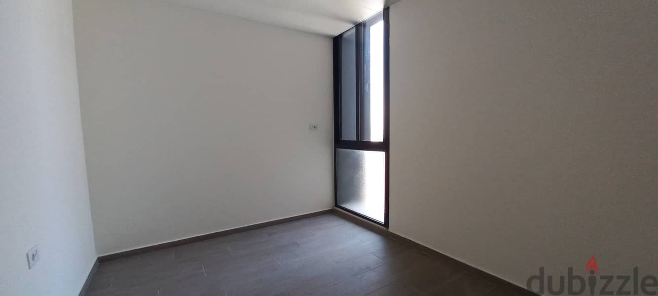 New Built apartment in Prime building for Saleشقة حديثة البناء 7