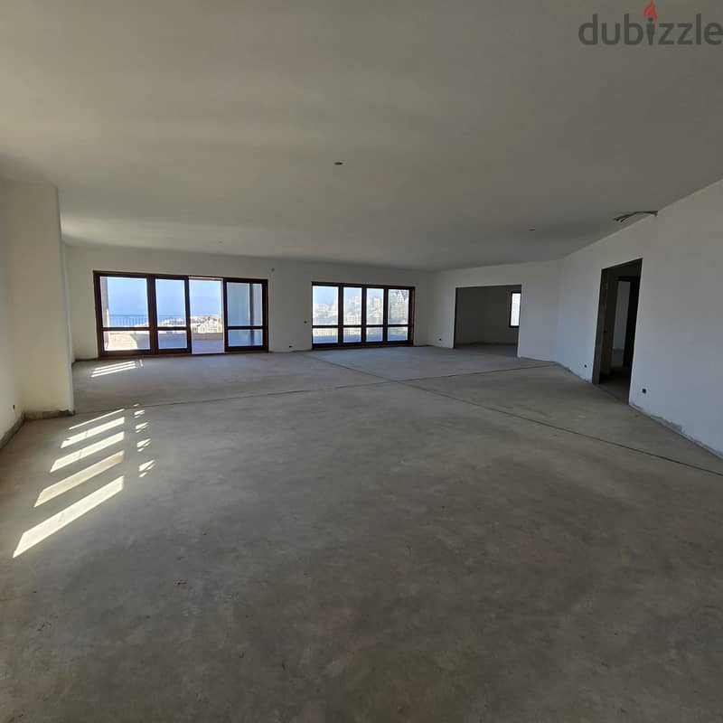 For sale in Mtayleb massive 600m² apartmentشقة للبيع في المطيلب 2