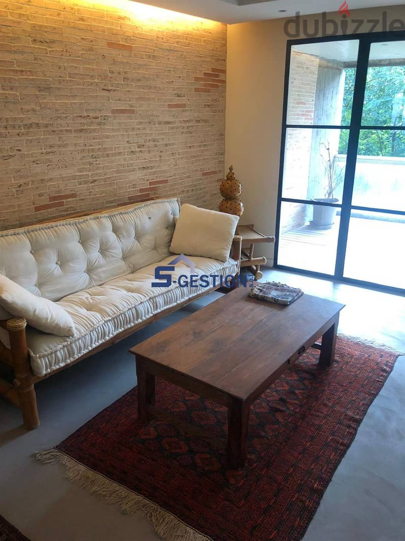 Stylish Apartment For Sale In Achrafieh +Terrace/شقة للبيع في الأشرفية 0