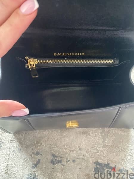 Balenciaga hourglass handbag 4
