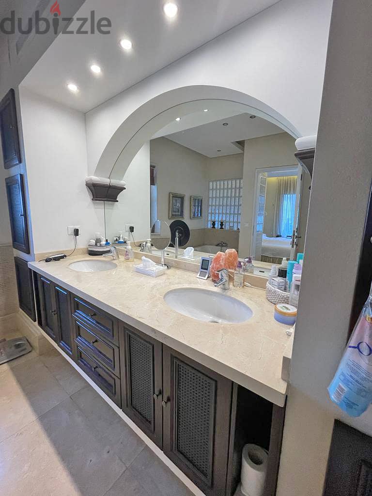Impressive Family Home for Sale With Space For Everyone in Manara 5