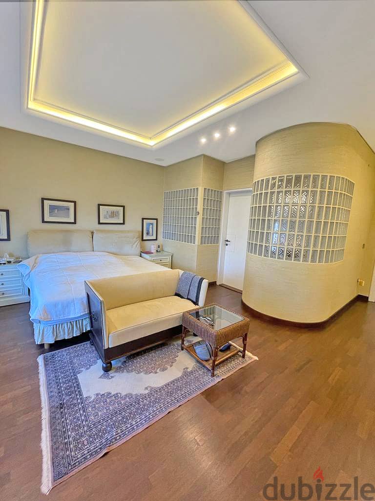 Impressive Family Home for Sale With Space For Everyone in Manara 11