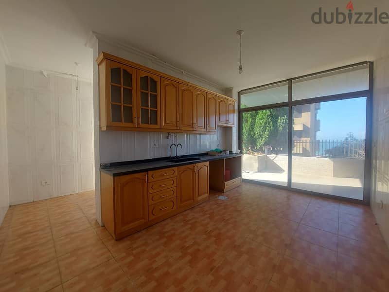 200 SQM Apartment in Kfar Hebab with Sea/Mountain View & Terrace 2