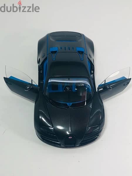 1:18 Scale diecast Bugatti Veyron In Original Box by Autoart 9