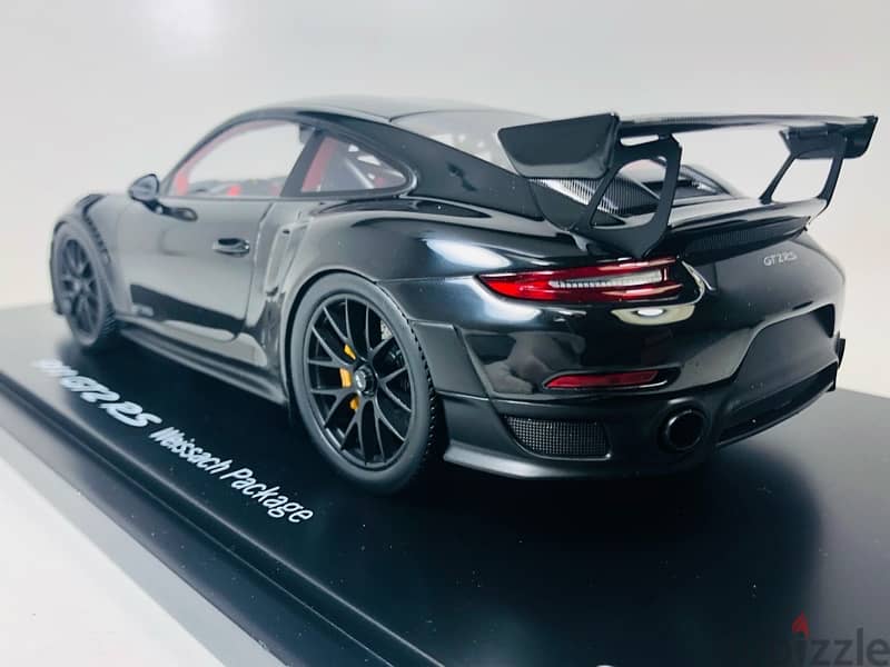 1/18 Scale Rare in Box Porsche 911 (991) GT2 RS 2017 Weissach Package 1